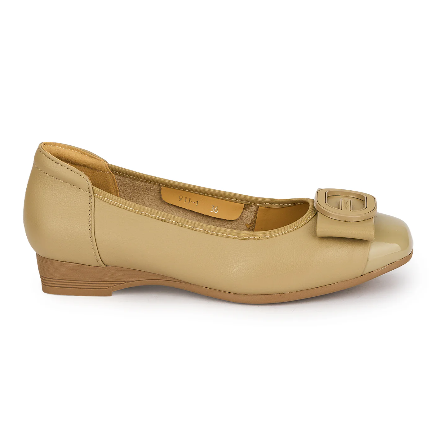 Pantofi dama din piele naturala bej cu toc mic 2.5 cm 19584